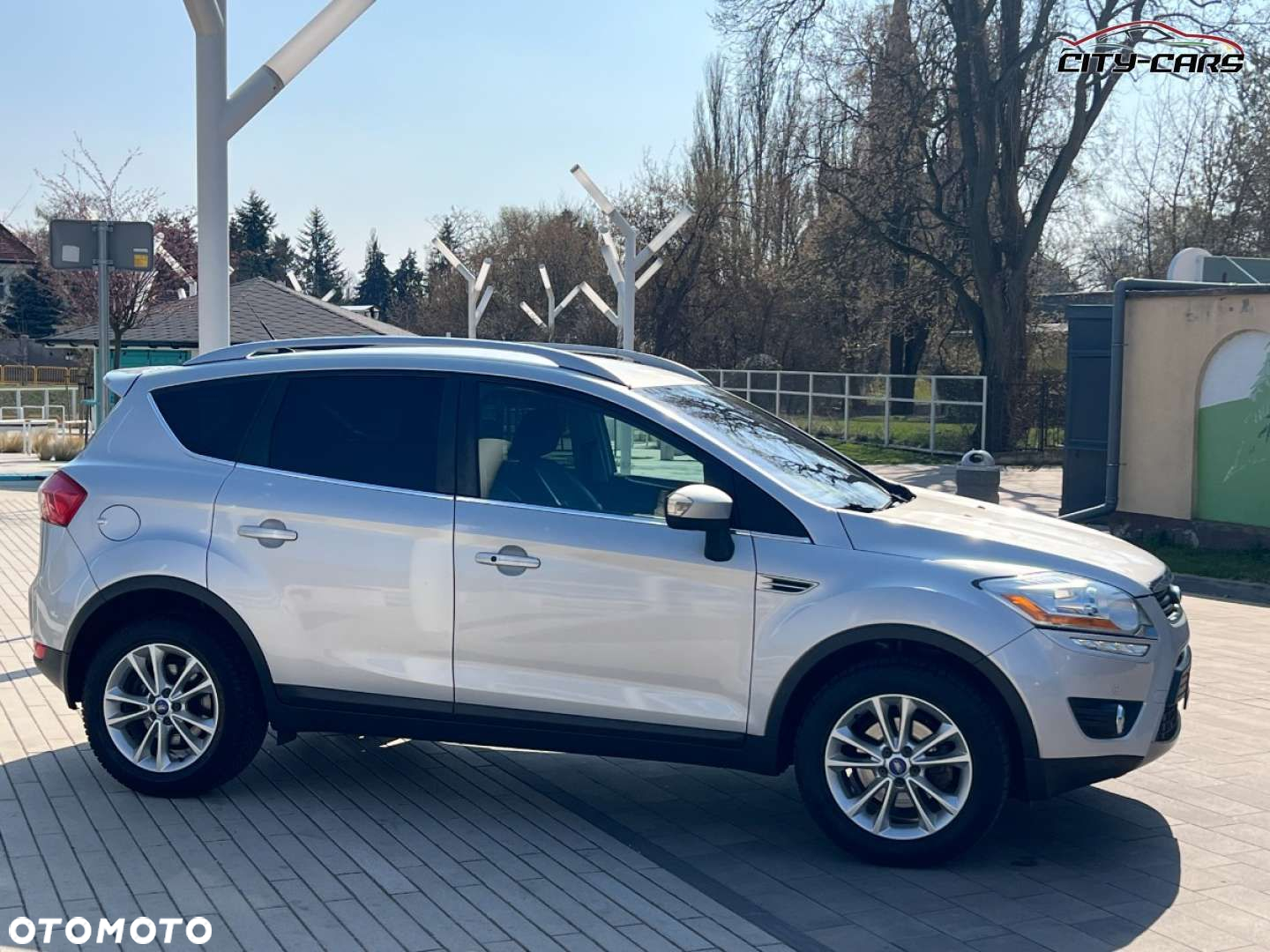 Ford Kuga - 9