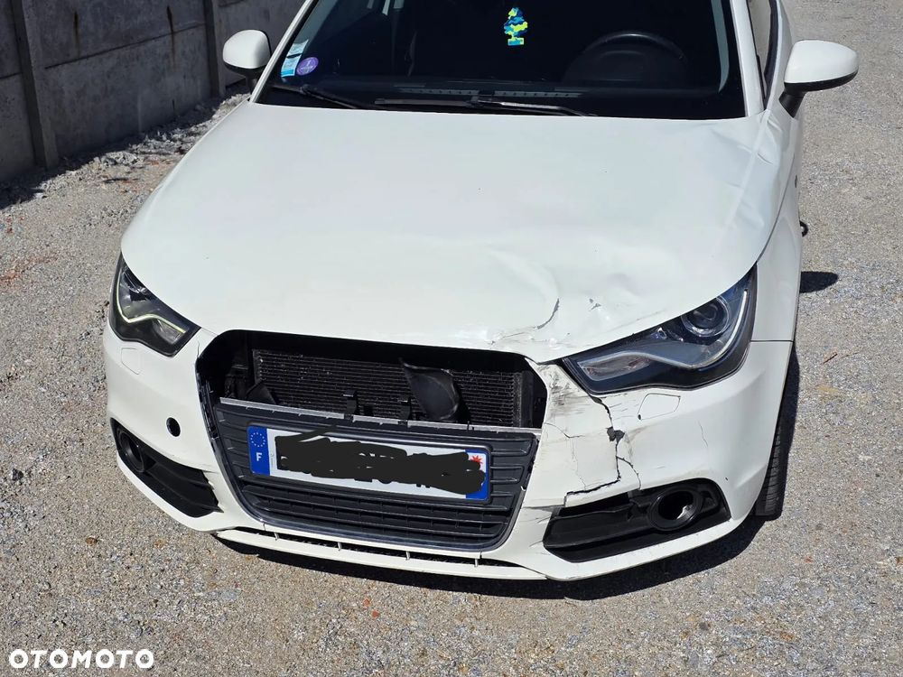 Audi A1 3-drzwiowe 1.2 TFSI S line edition - 4
