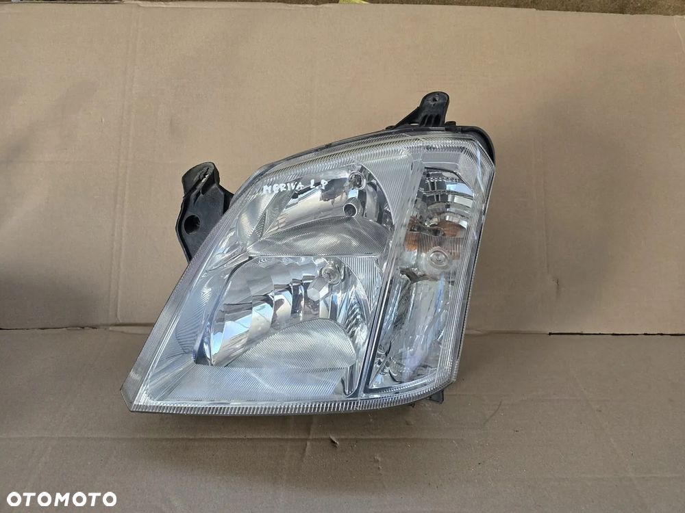 LAMPA LEWA PRZÓD PRZEDNIA OPEL MERIVA A EUROPA - 1