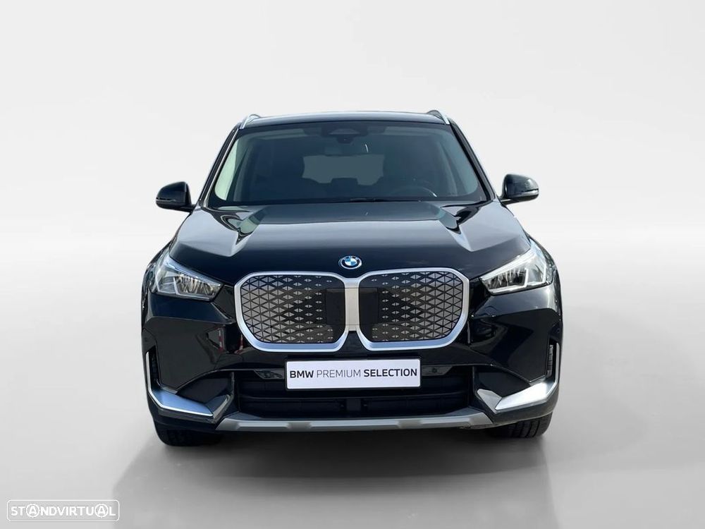 BMW iX1 eDrive20 - 9