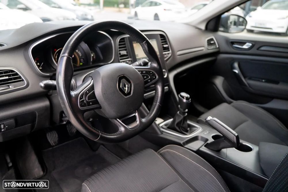 Renault Mégane 1.5 dCi Zen - 11