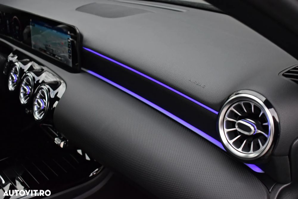 Mercedes-Benz A 250 e 8G-DCT Advanced AMG Line - 40