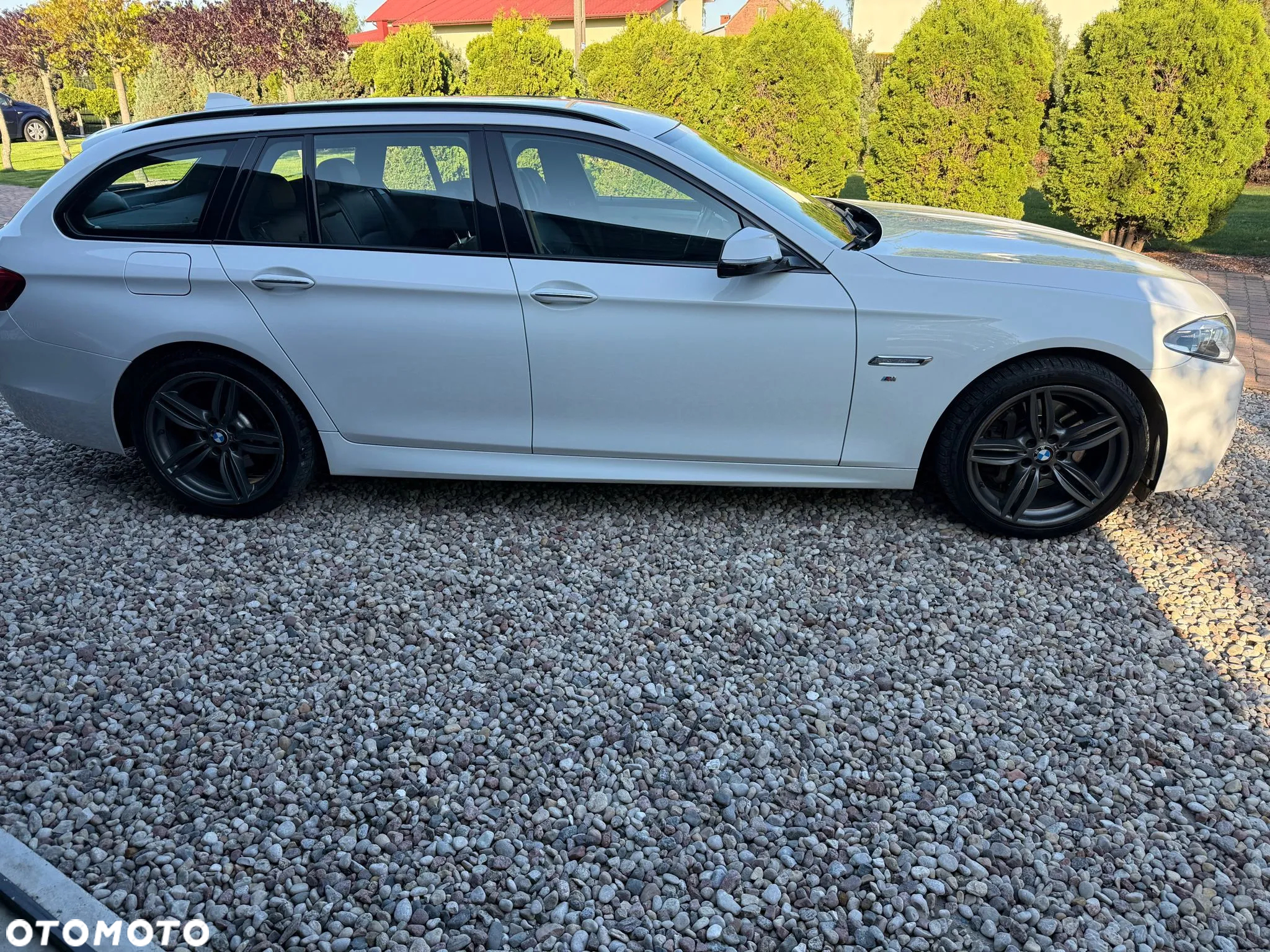 BMW Seria 5 528i xDrive Touring Sport-Aut - 8