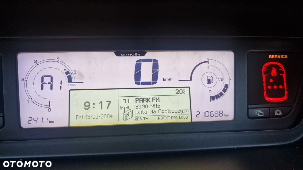 Citroën C4 Picasso - 11