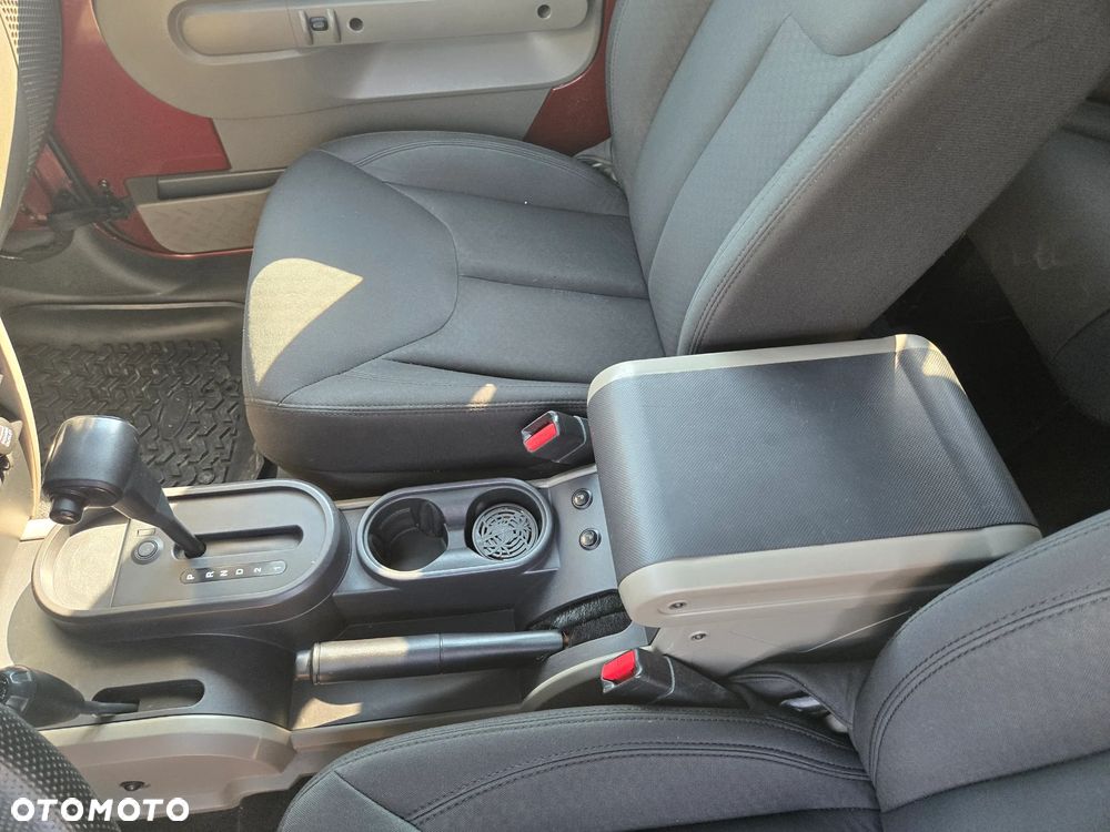 Jeep Wrangler Unlimited 3.8 Automatik Sahara - 18