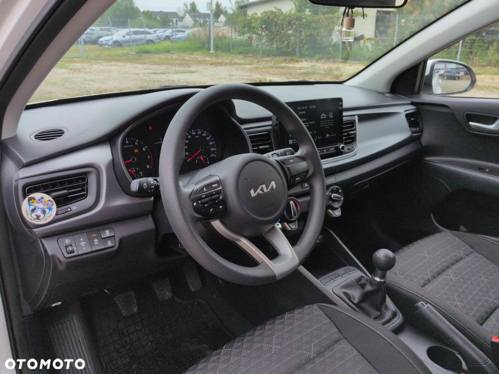 Kia Rio 1.2 M - 9