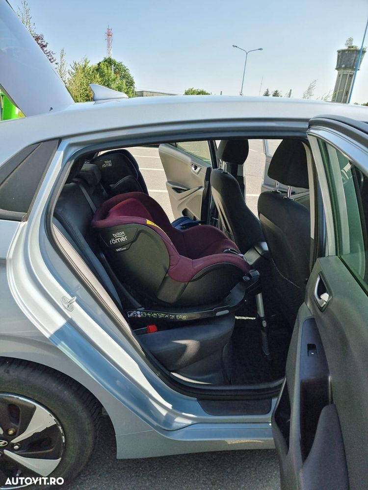 Hyundai IONIQ 141CP Exclusive - 17