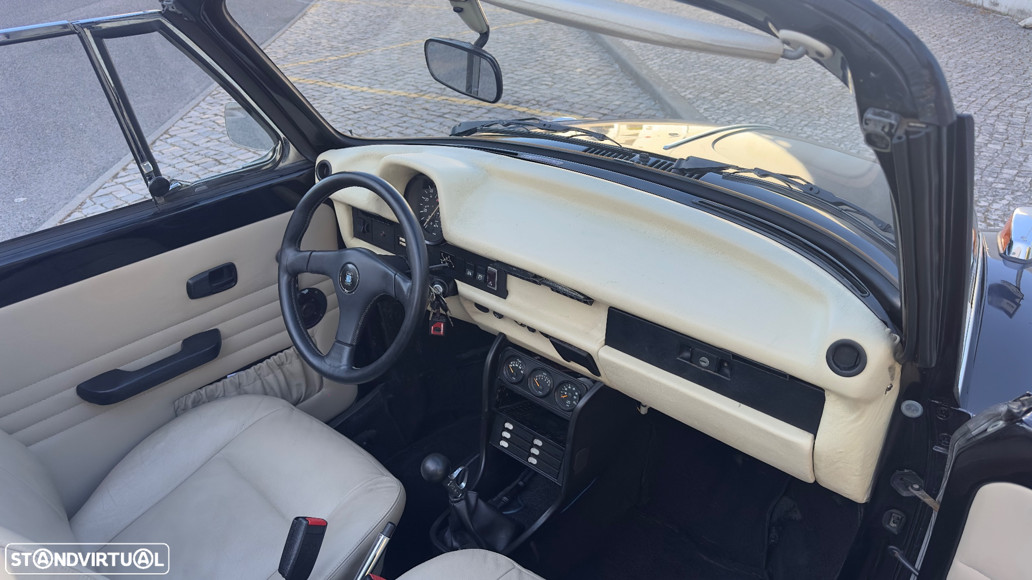 VW Carocha Cabrio - 2