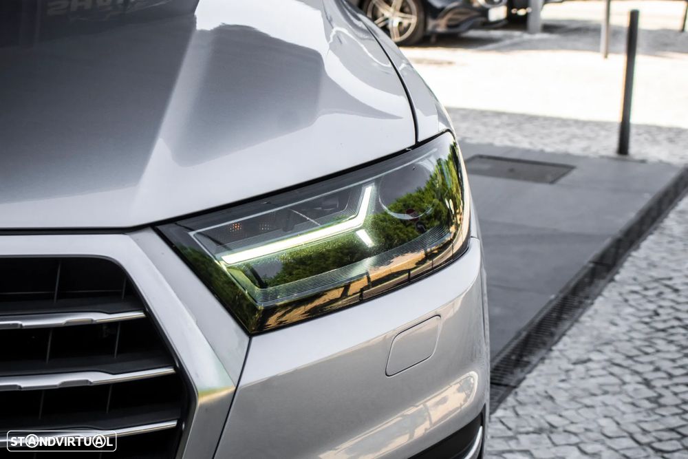 Audi Q7 3.0 TDI quattro tiptronic - 8