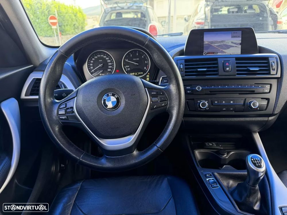 BMW 116 d EDynamics Line Urban - 23