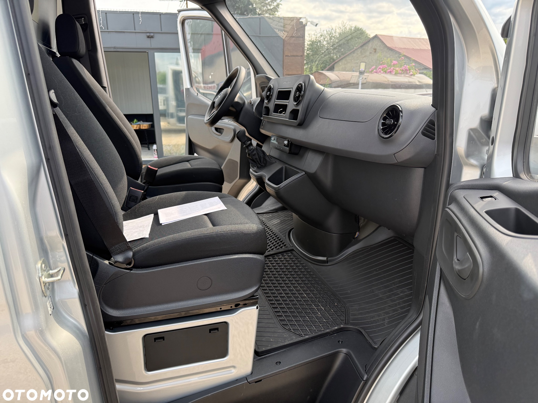 Mercedes-Benz 311 CDI - 14