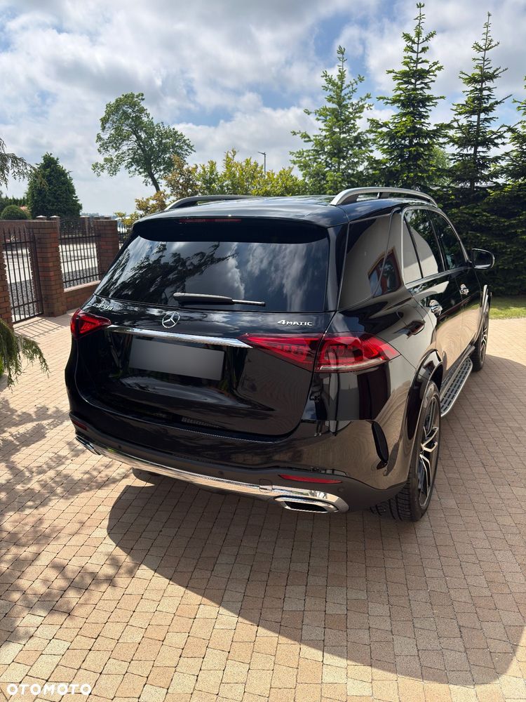 Mercedes-Benz GLE 300 d 4-Matic - 4