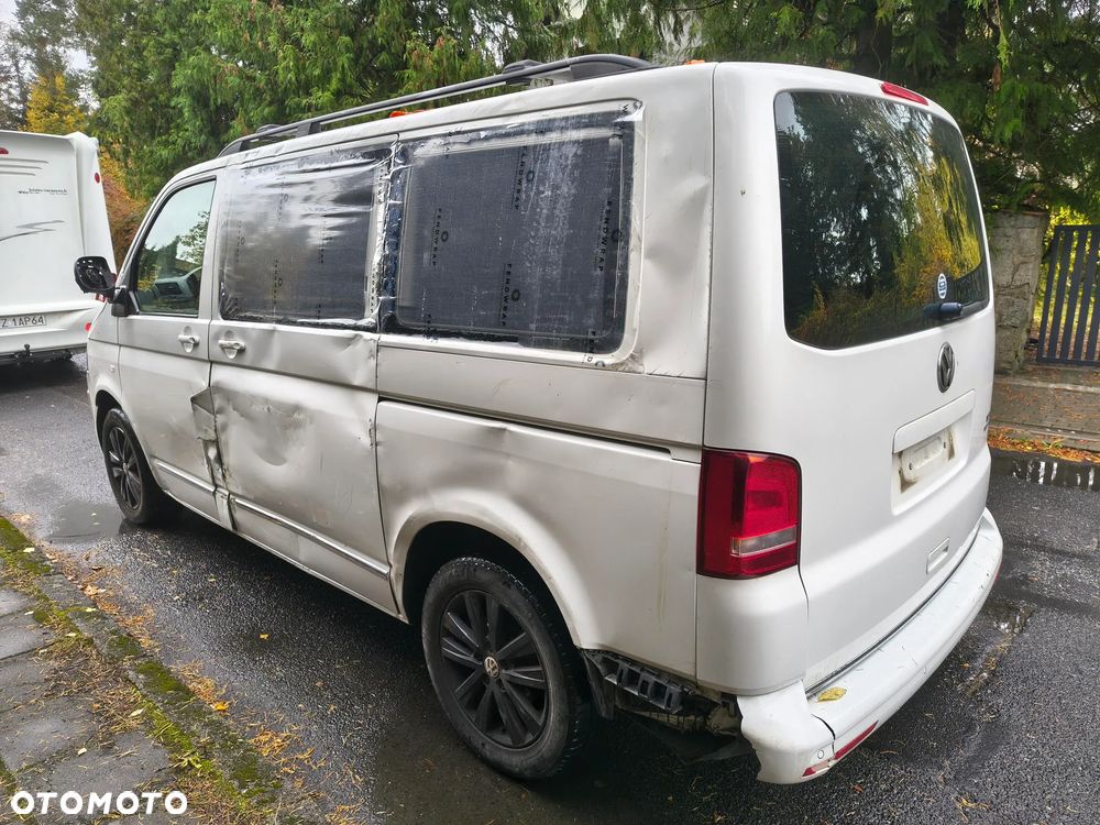 Volkswagen Multivan - 5