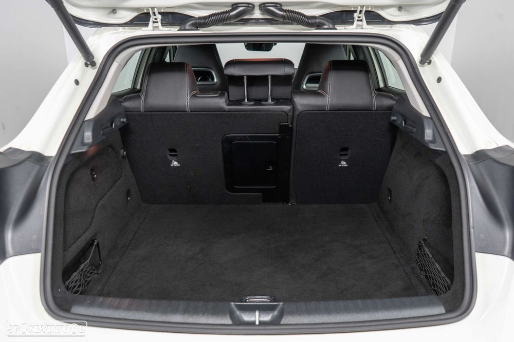 Mercedes-Benz GLA 180 d Urban Aut. - 18