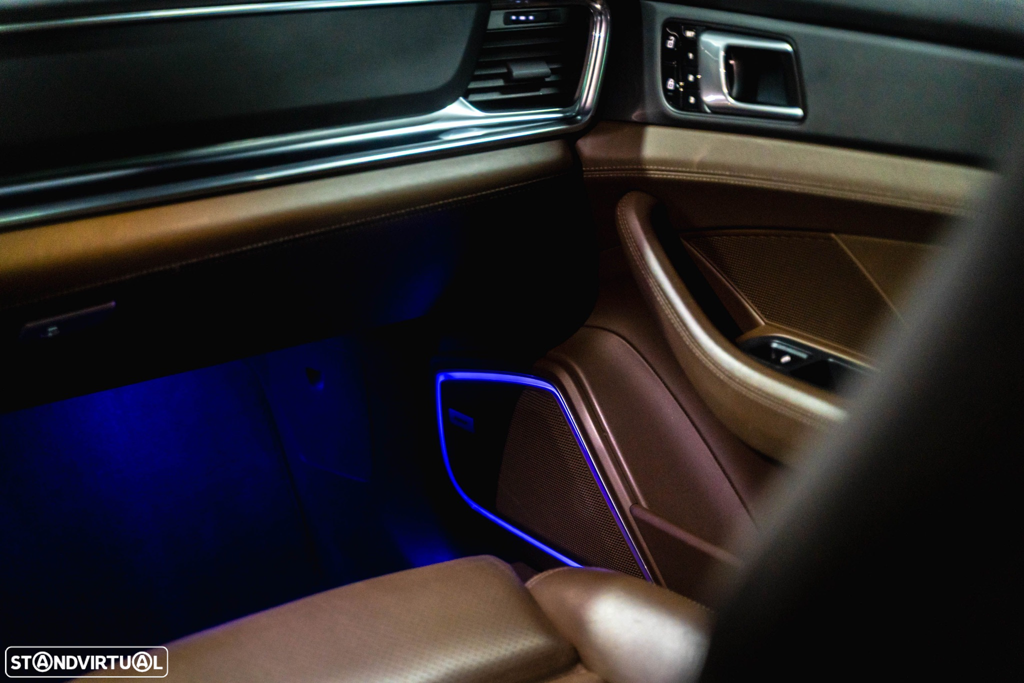 Porsche Panamera Sport Turismo 4S E-Hybrid - 19