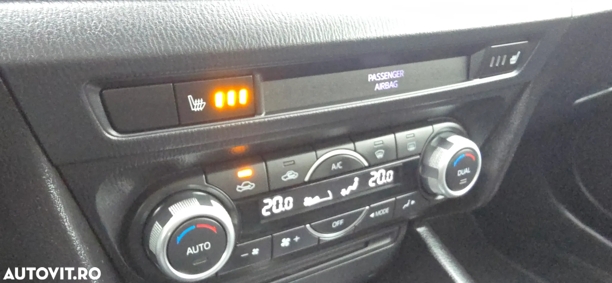 Mazda 3 G120 Attraction - 25