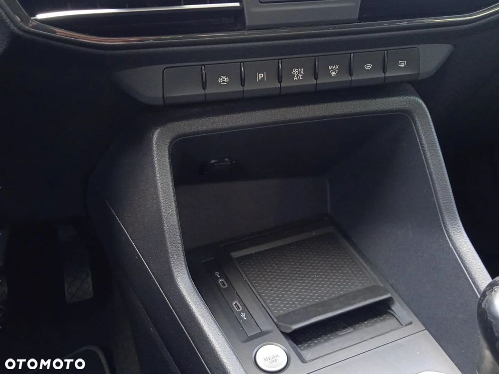 Ford Tourneo Connect Grand 2.0 EcoBlue Active - 29