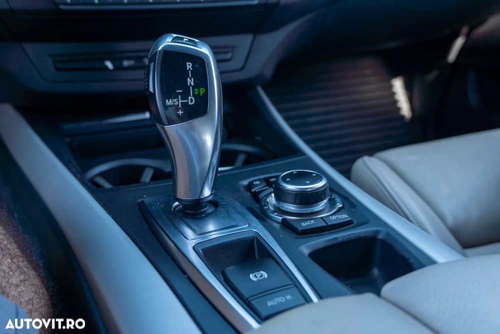 BMW X5 xDrive40d - 6