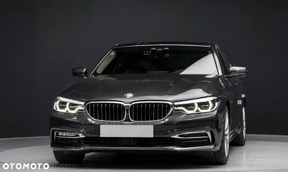 BMW Seria 5 530i M Sport Edition - 2