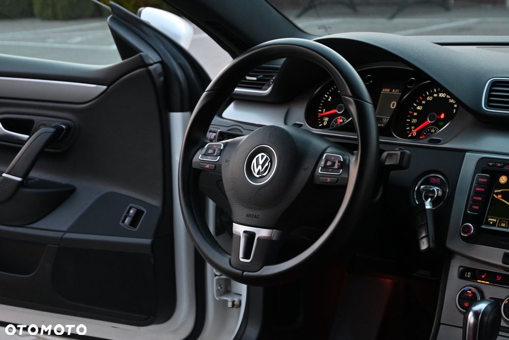 Volkswagen Passat CC 3.6 V6 4Motion DSG Individual - 32