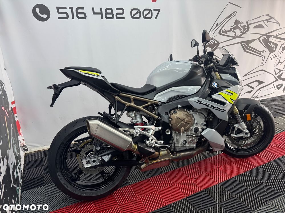 BMW R - 4