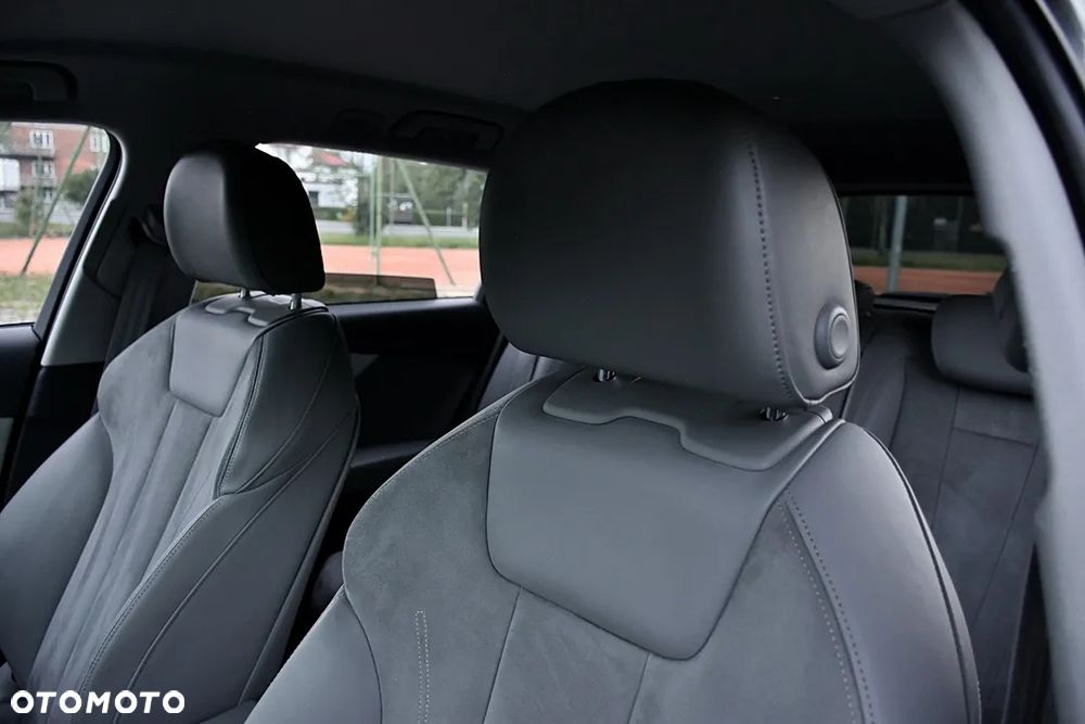 Audi A4 Avant 2.0 TDI Design S tronic - 34