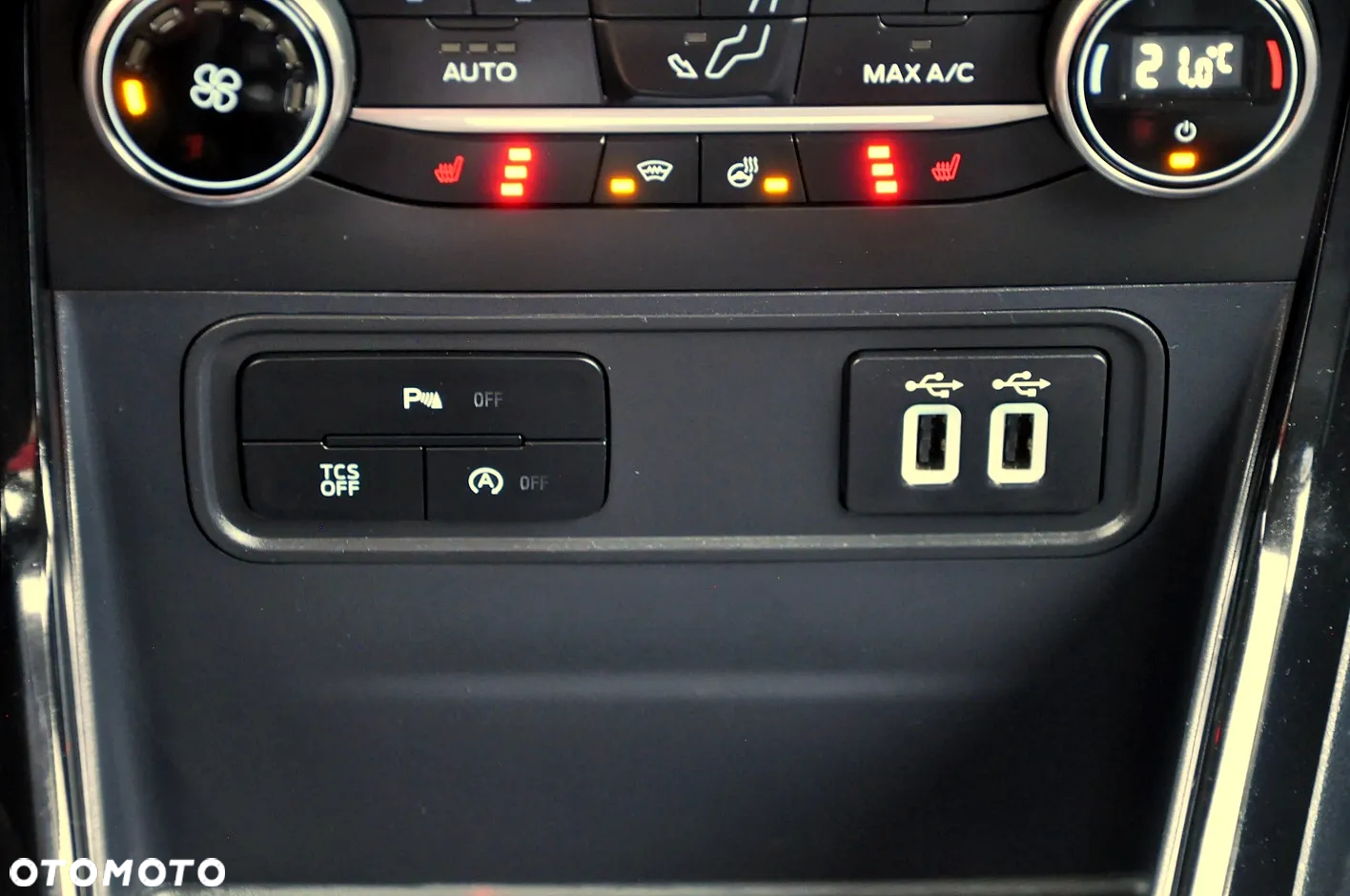 Ford EcoSport 1.0 EcoBoost TITANIUM X - 23
