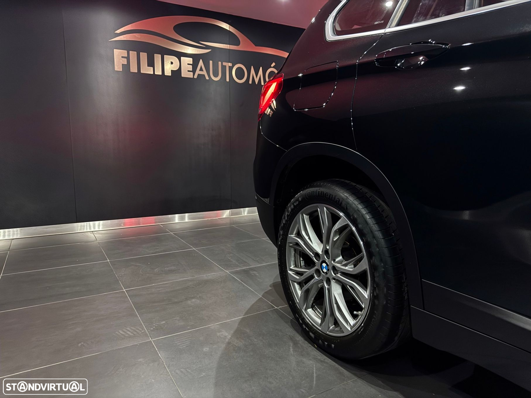 BMW X1 18 d sDrive Auto Line Sport - 39