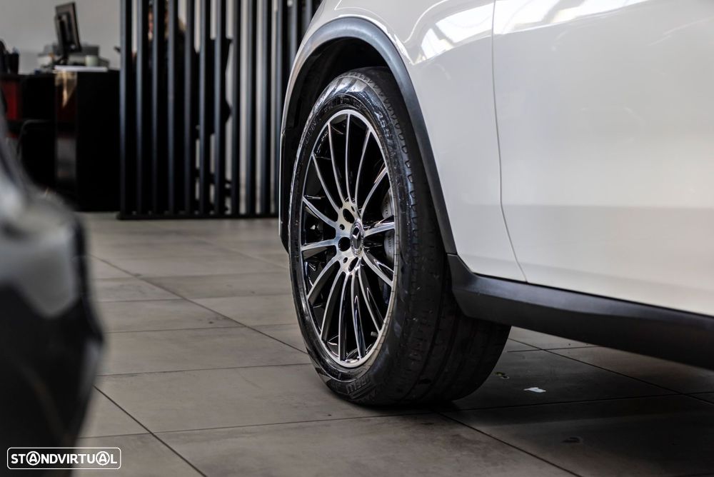 Mercedes-Benz GLC 300 d 4Matic - 9