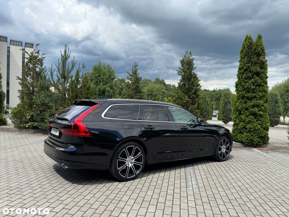 Volvo V90 - 8