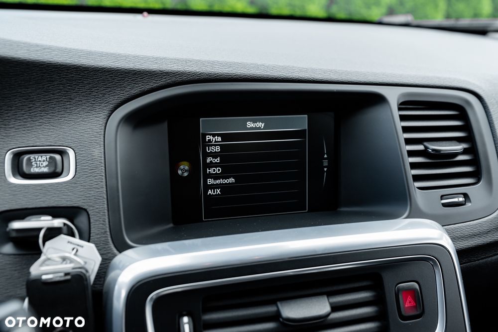 Volvo V60 D4 - 31