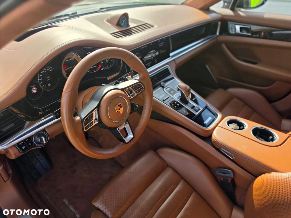 Porsche Panamera Turbo S e-Hybrid GPF Executive - 18