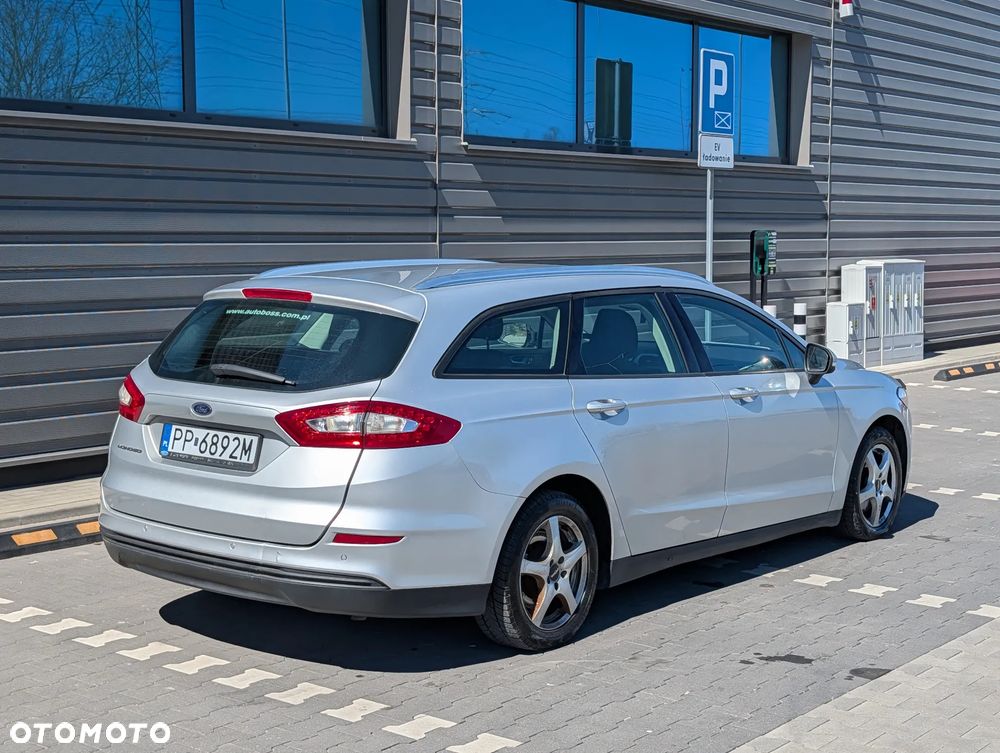 Ford Mondeo 2.0 TDCi Titanium PowerShift - 3