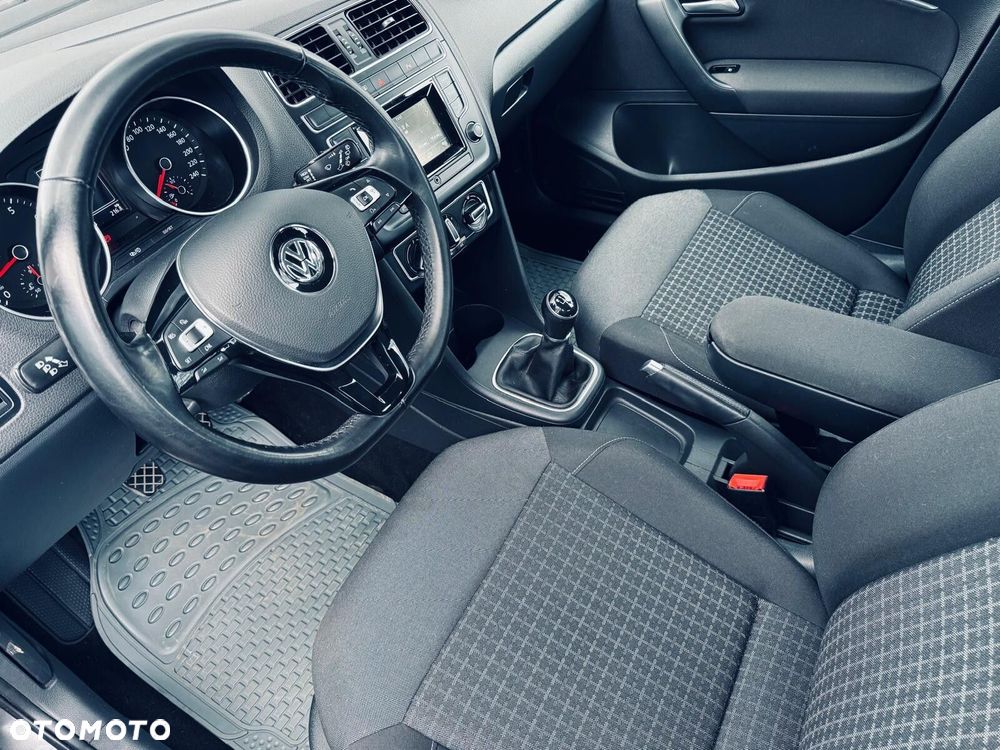 Volkswagen Polo 1.2 TSI BMT Comfortline - 12