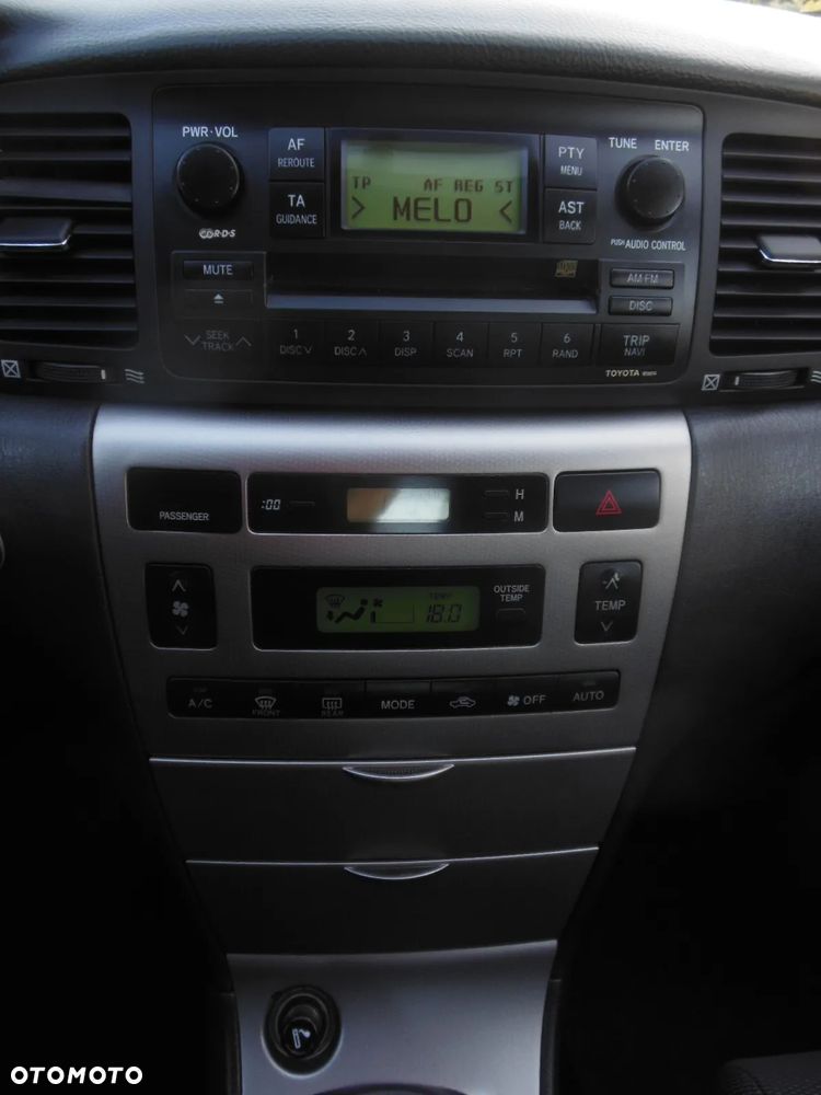 Toyota Corolla 1.6 VVT-i Edition - 17