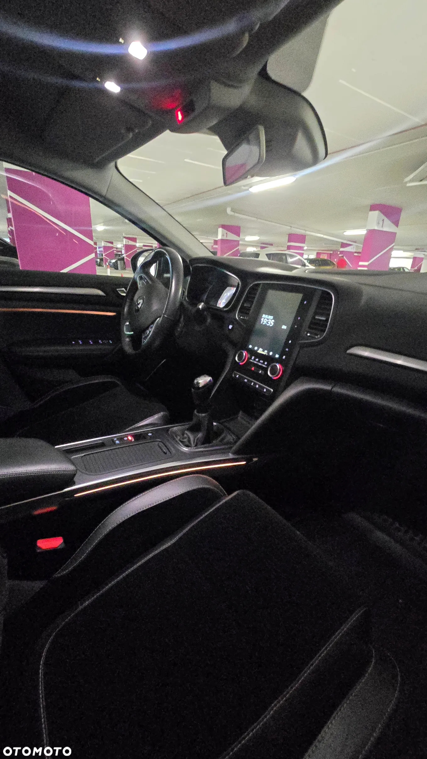 Renault Megane 1.6 SCe Intens - 11