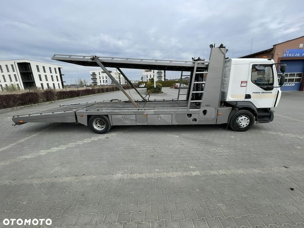 Renault D-WIDE - 2