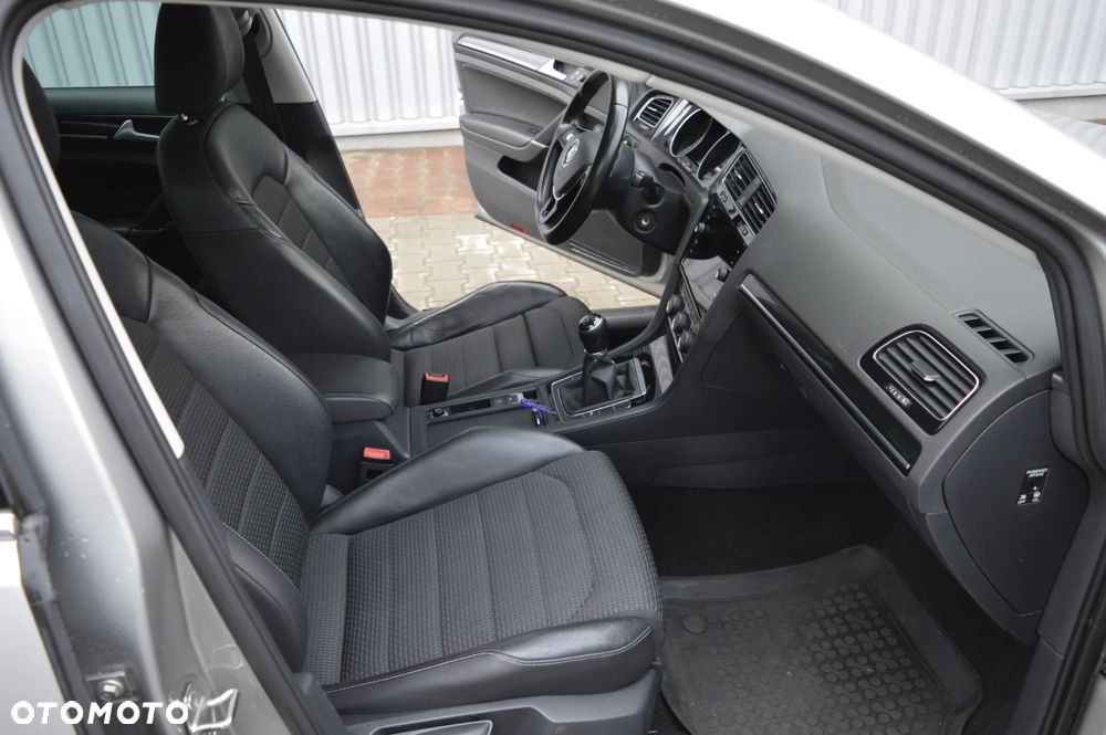 Volkswagen Golf Variant ver-vi-2-0-tdi-highline - 14