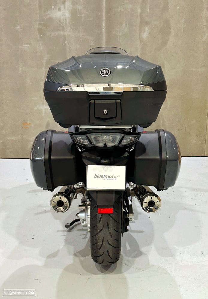Yamaha FJR 1300 - 15