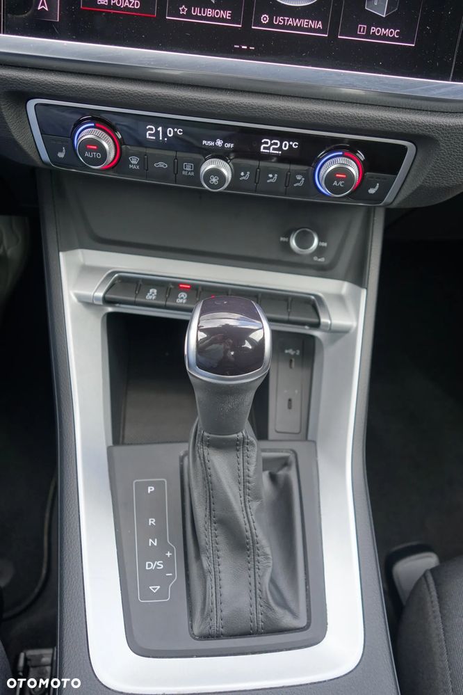 Audi Q3 35 TFSI S tronic - 16
