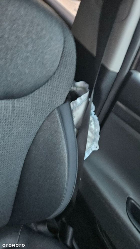 Hyundai Santa Fe - 36