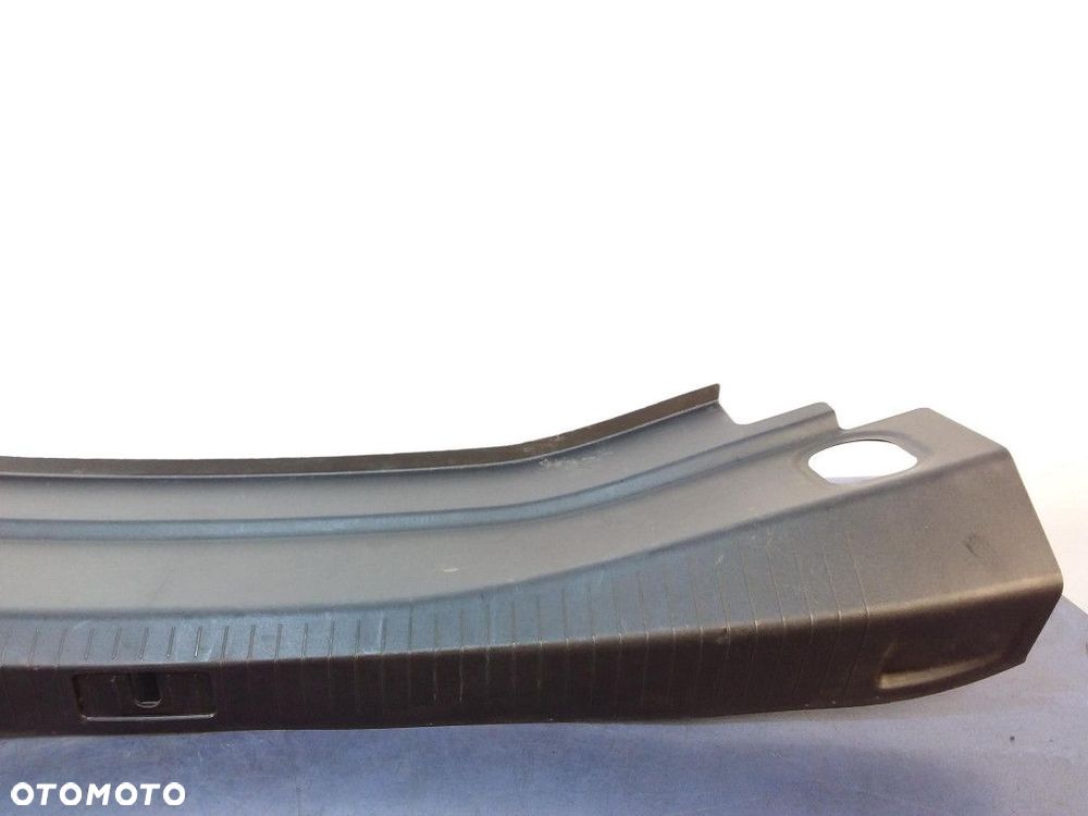 CADILLAC CTS III OSŁONA PROGU BAGAŻNIKA 23281302 - 2