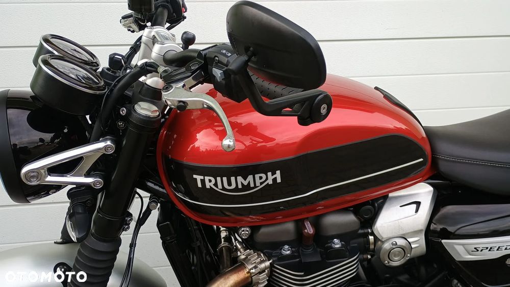 Triumph Speed Twin - 14