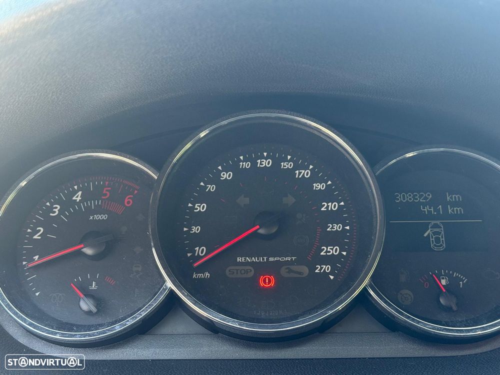 Renault Mégane Coupe Energy dCi 110 FAP Start & Stop GT Line - 13