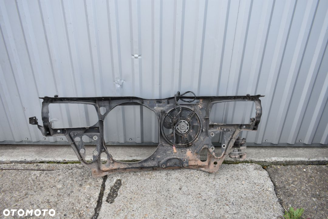 PAS PRZEDNI VOLKSWAGEN PASSAT B5 2.8 V6 - 9