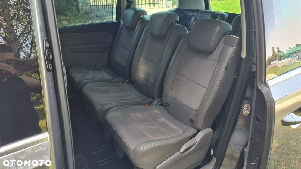 Volkswagen Sharan 2.0 TDI Highline - 8