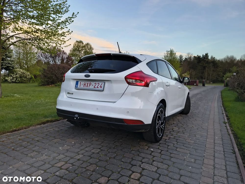 Ford Focus 1.5 TDCi ECOnetic 88g Start-Stopp-System Business - 30