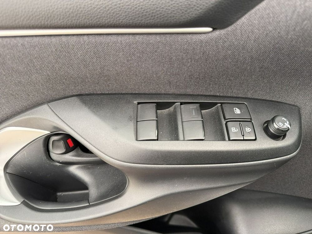 Toyota Yaris 1.5 Comfort - 14