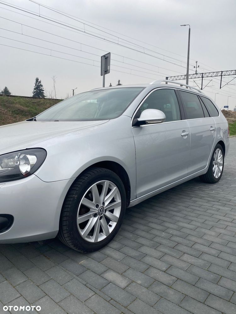 Volkswagen Golf 1.6 TDI DPF Highline - 6