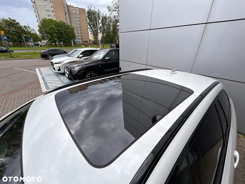 BMW Seria 5 520d xDrive mHEV M Sport sport - 7